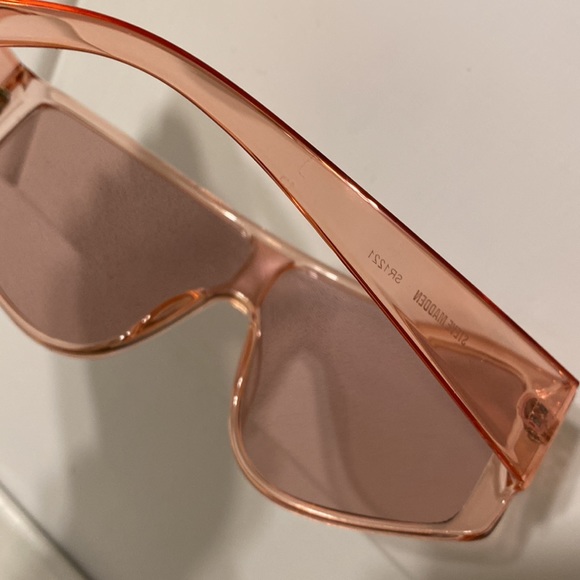 Steve Madden Sunglasses Oversized Light Crystal Pink Shield Style NWOT - Picture 5 of 12